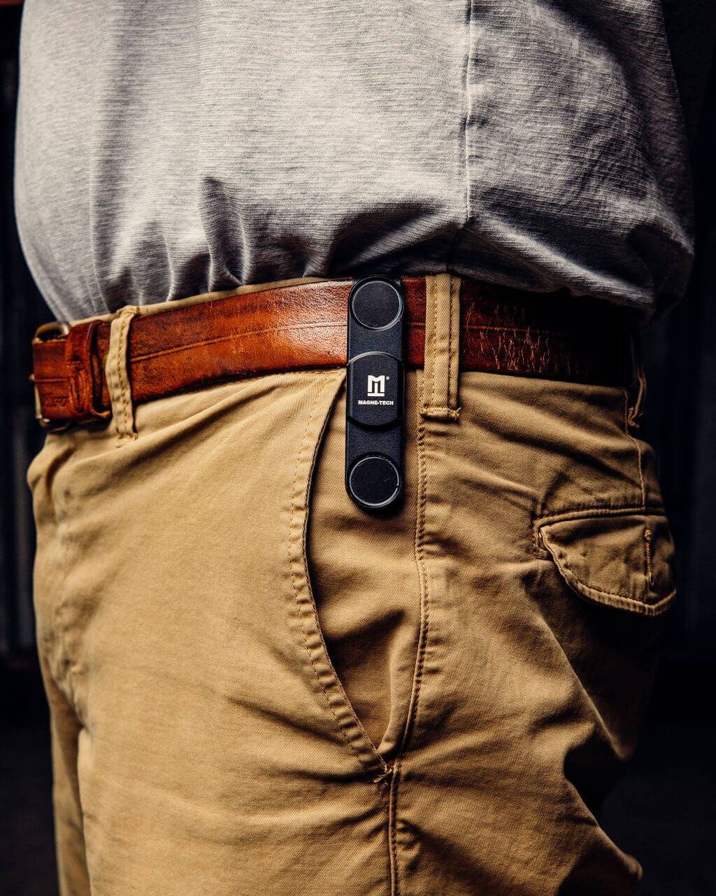 Magne-Tech Magnetic Belt Clip (Male)